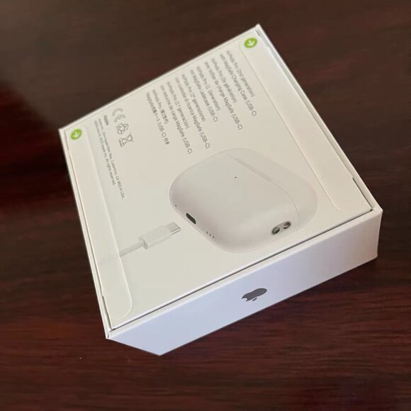 Apple AirPods Pro 2nd - Picture 2 of 2